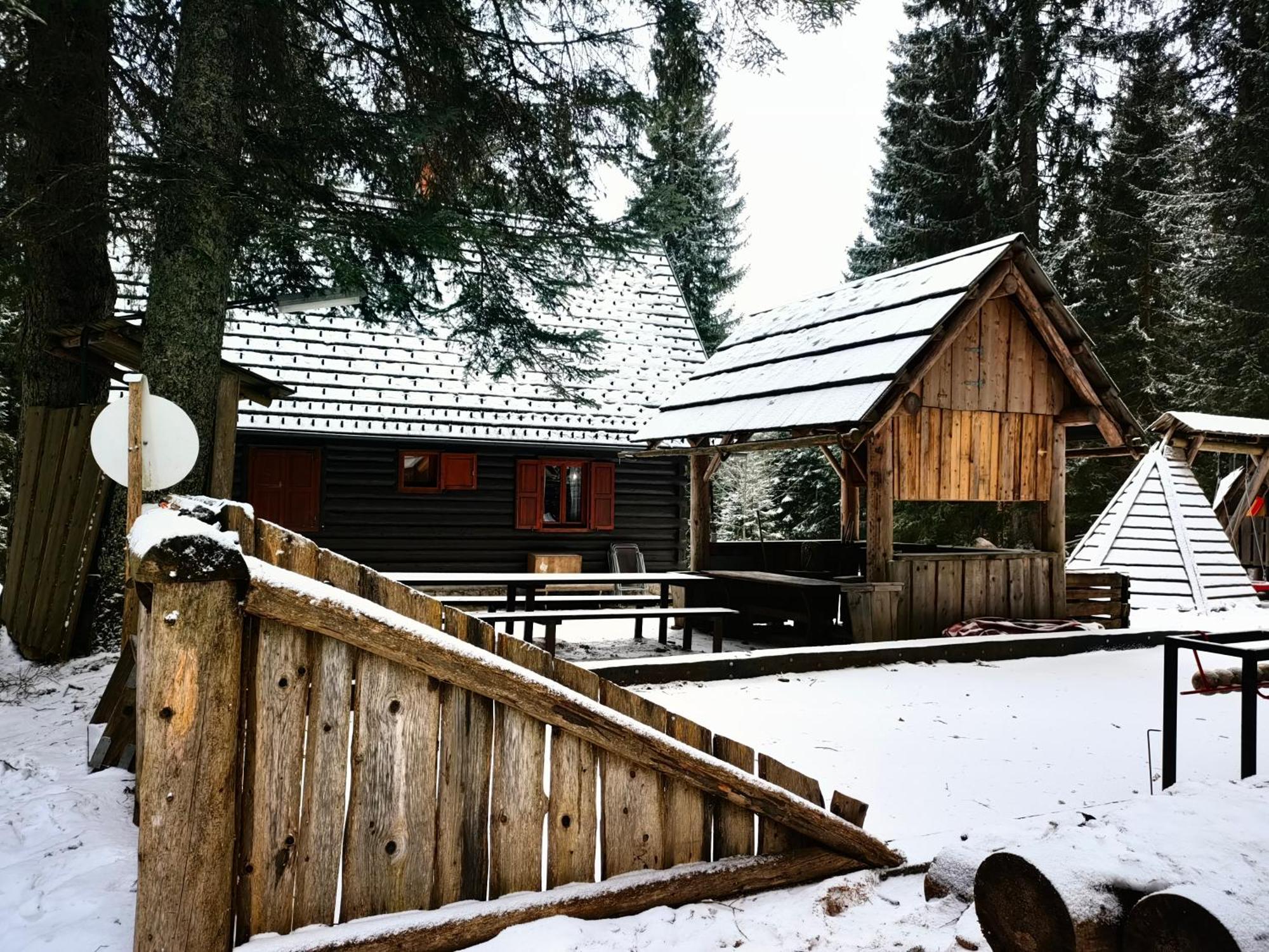 Chalet Stara Jelka Pokljuka Zgornje Gorje Exterior photo